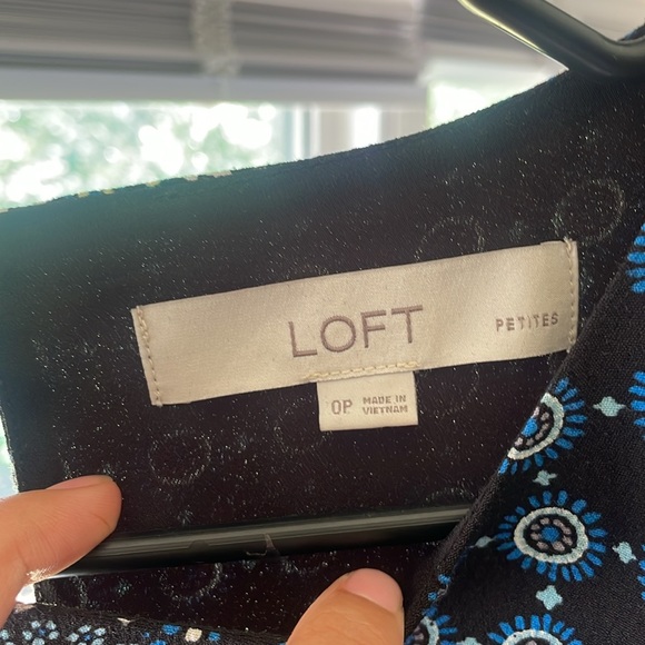 Loft petite long sleeve dress - Picture 3 of 3